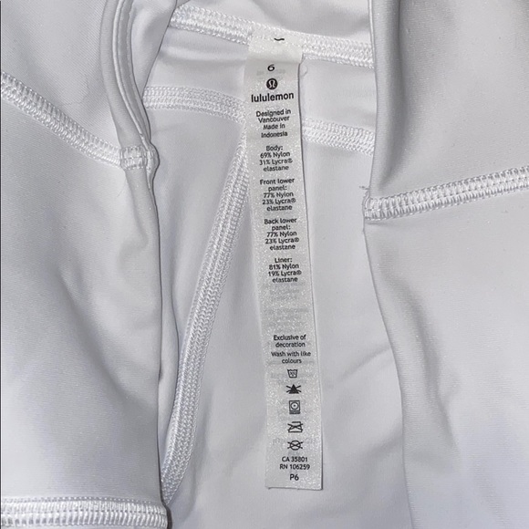 all the right places crop II 23” white - Picture 3 of 4